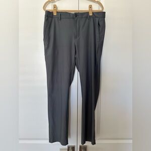 Greg Norman Golf Pants 36x30